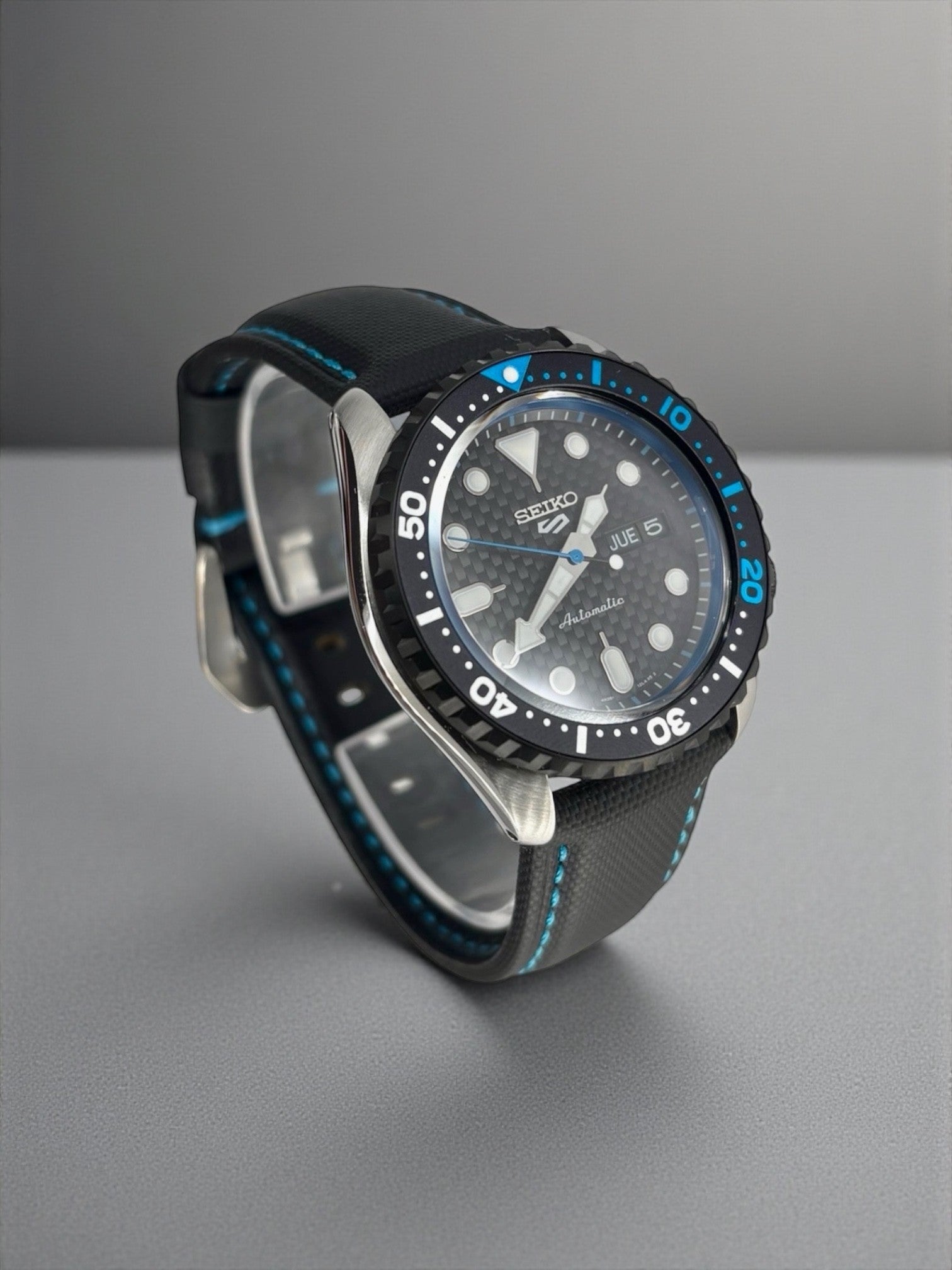 Seiko - Carbone - Modding by HORS SERIE