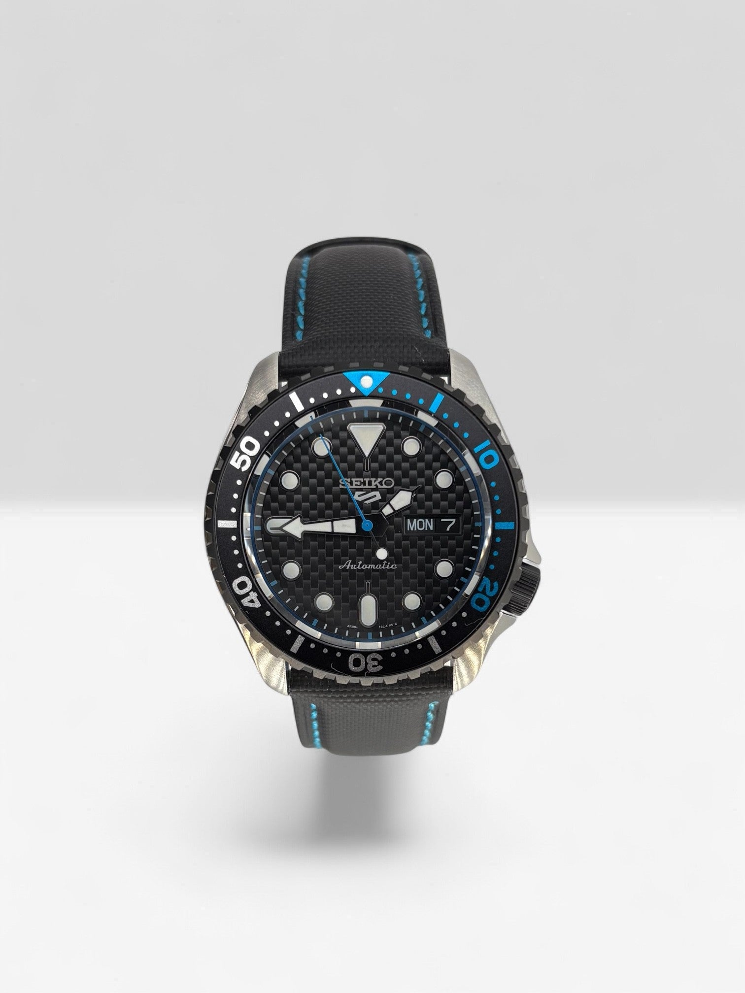 Seiko - Carbone - Modding by HORS SERIE
