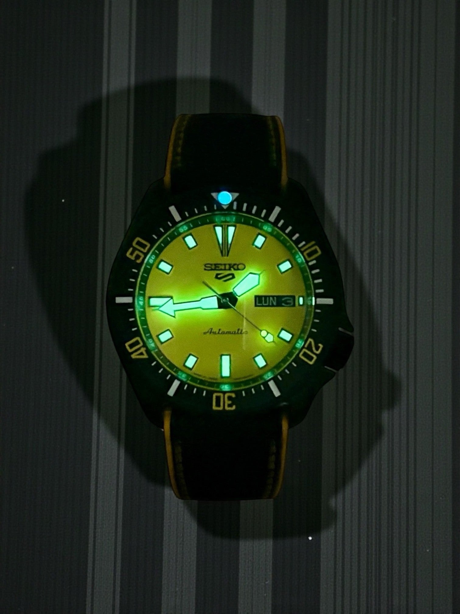Seiko - Color Sport Jaune - Modding by HORS SERIE