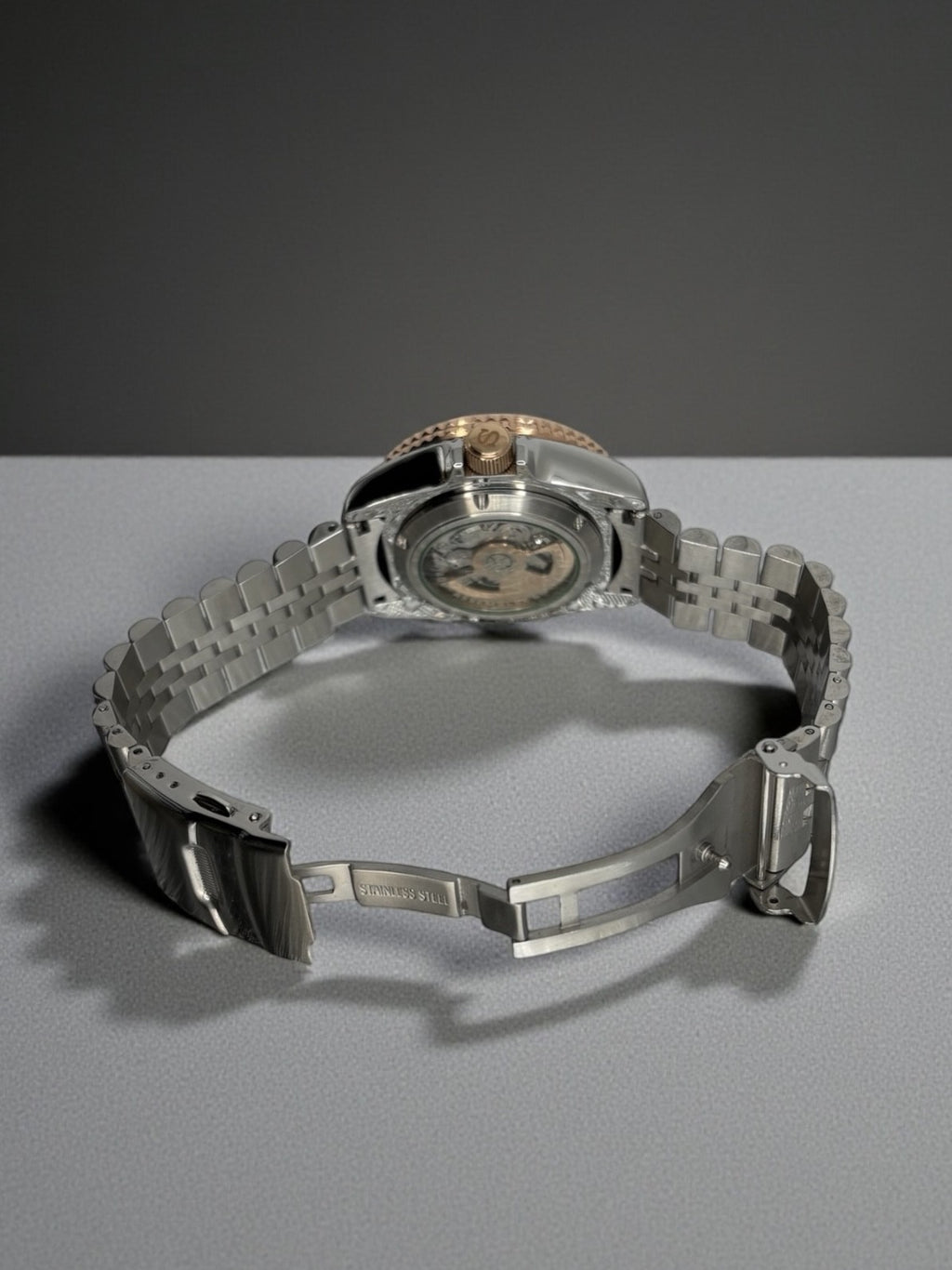 Seiko - Submariner Samuraï Rouge - Modding by HORS SERIE
