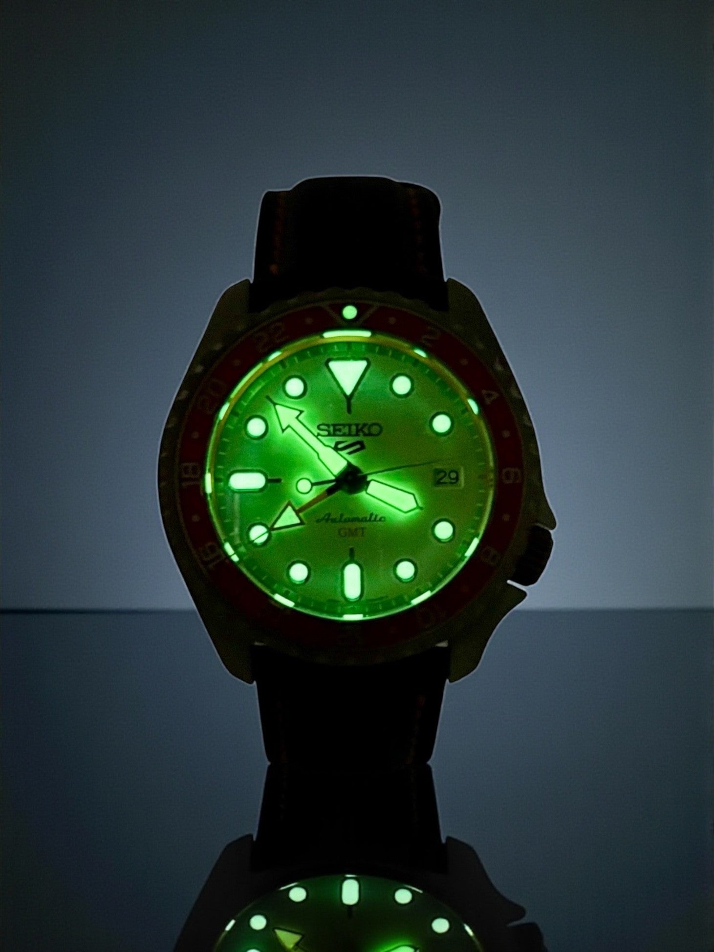 Seiko - GMT Exploreur - One Of One Modding by HORS SERIE