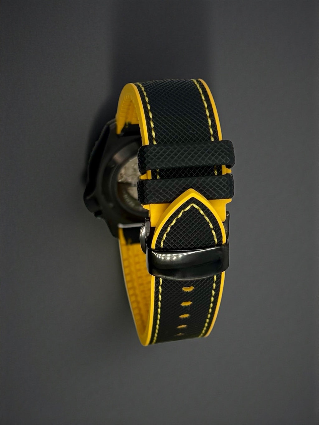 Seiko - Color Sport Jaune - Modding by HORS SERIE