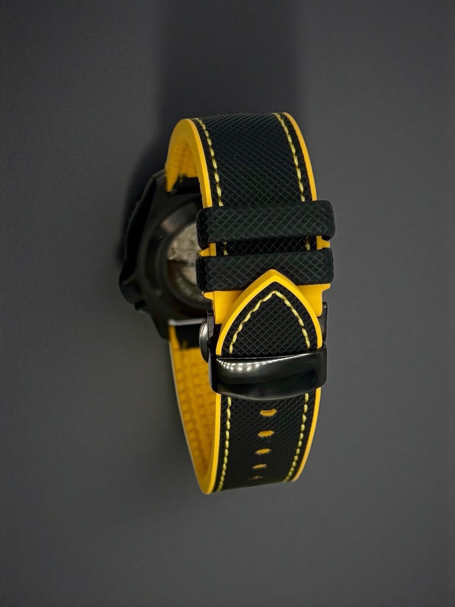 Seiko - Color Sport Jaune - Modding by HORS SERIE