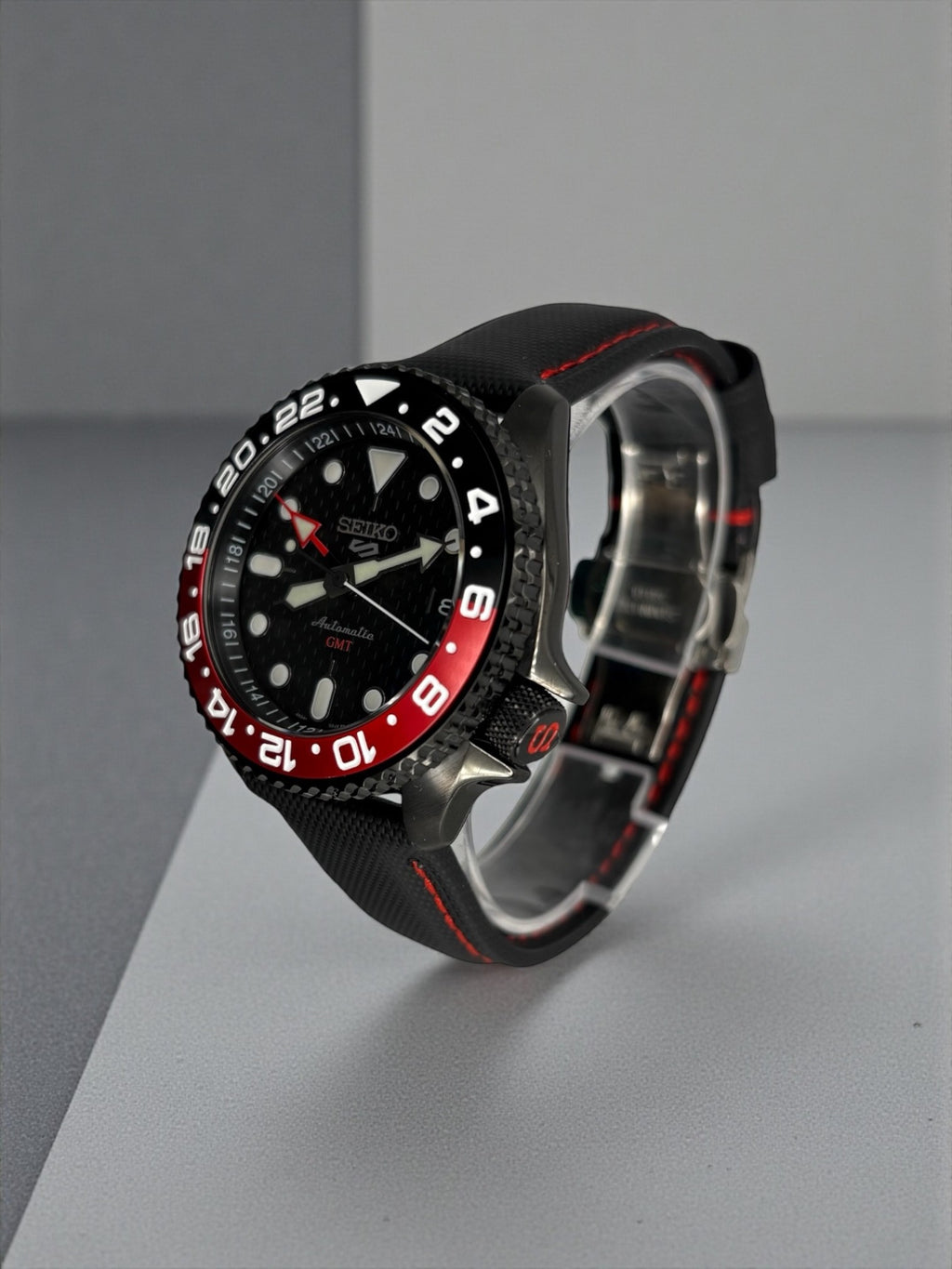Seiko - GMT Carbone - Modding by HORS SERIE