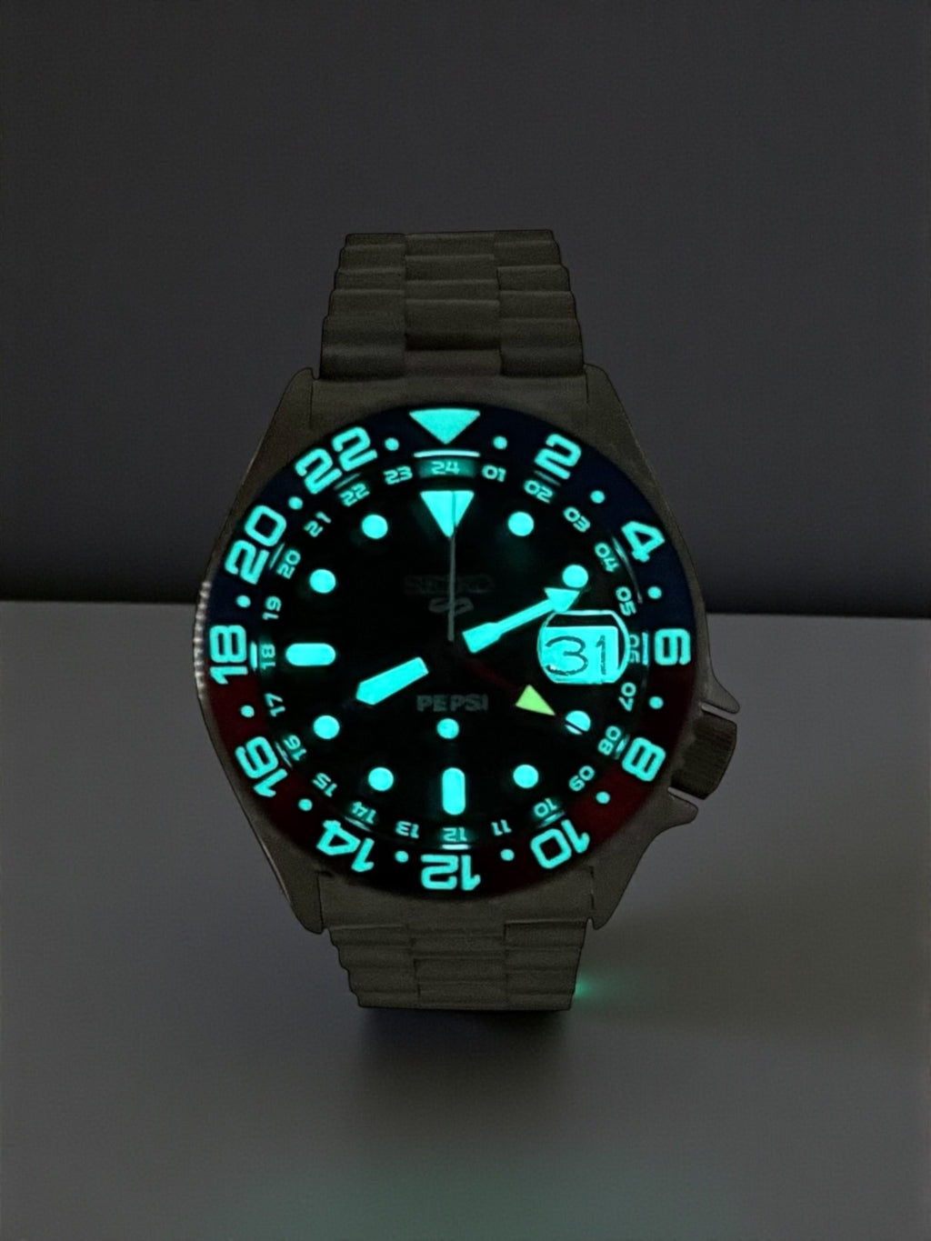 Seiko - PEPSI GMT Full LumiNova - Modding by HORS SERIE