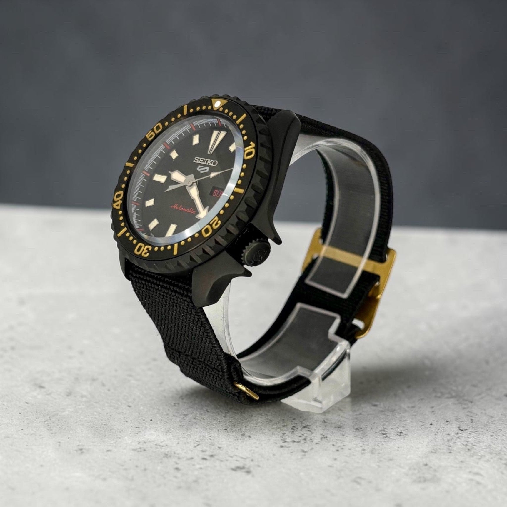 Seiko - Nano Universe - Modding by HORS SERIE