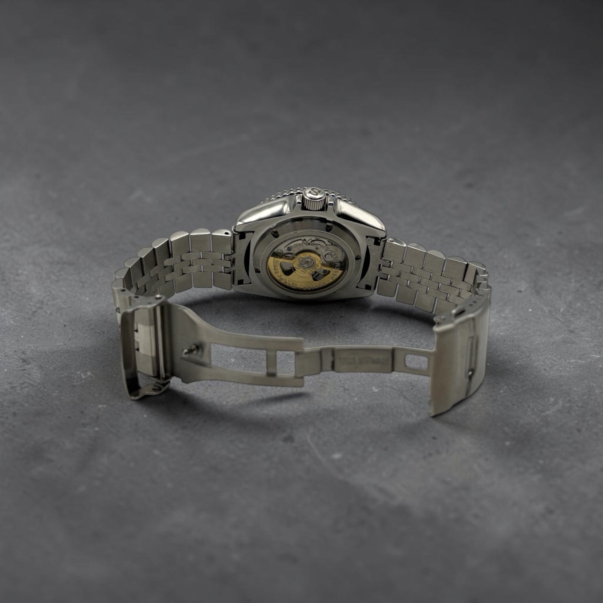 Seiko - Submariner Samuraï Bleu - Modding by HORS SERIE