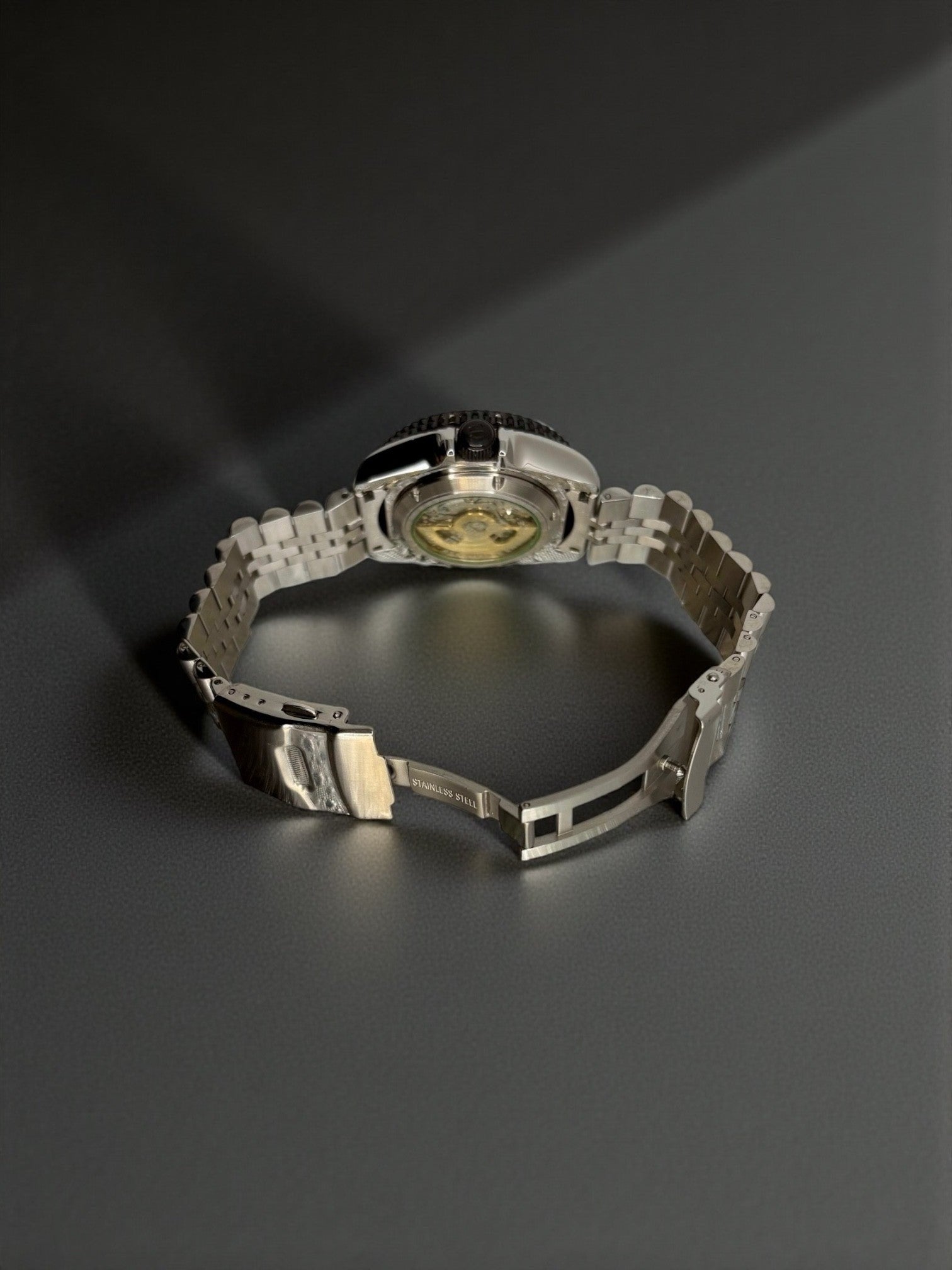 Seiko - Submariner Samuraï noir - Modding by HORS SERIE