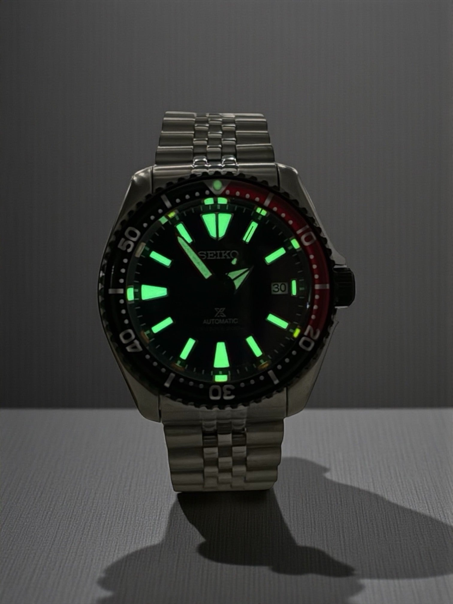 Seiko - Submariner Samuraï noir - Modding by HORS SERIE