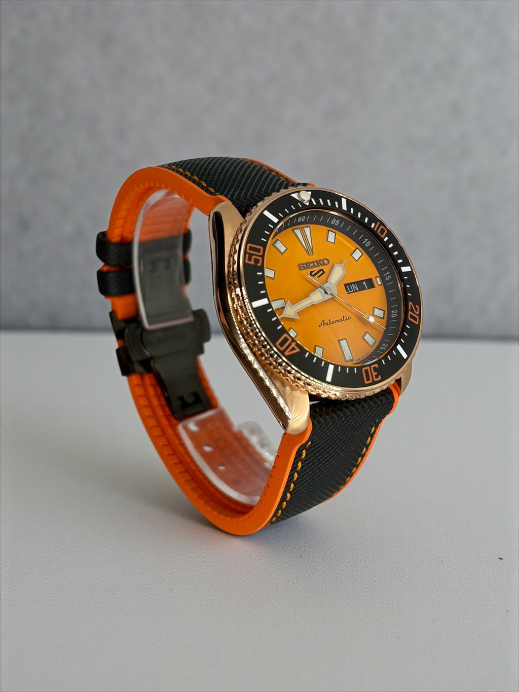 Seiko - Color Sport Mandarine - Modding by HORS SERIE