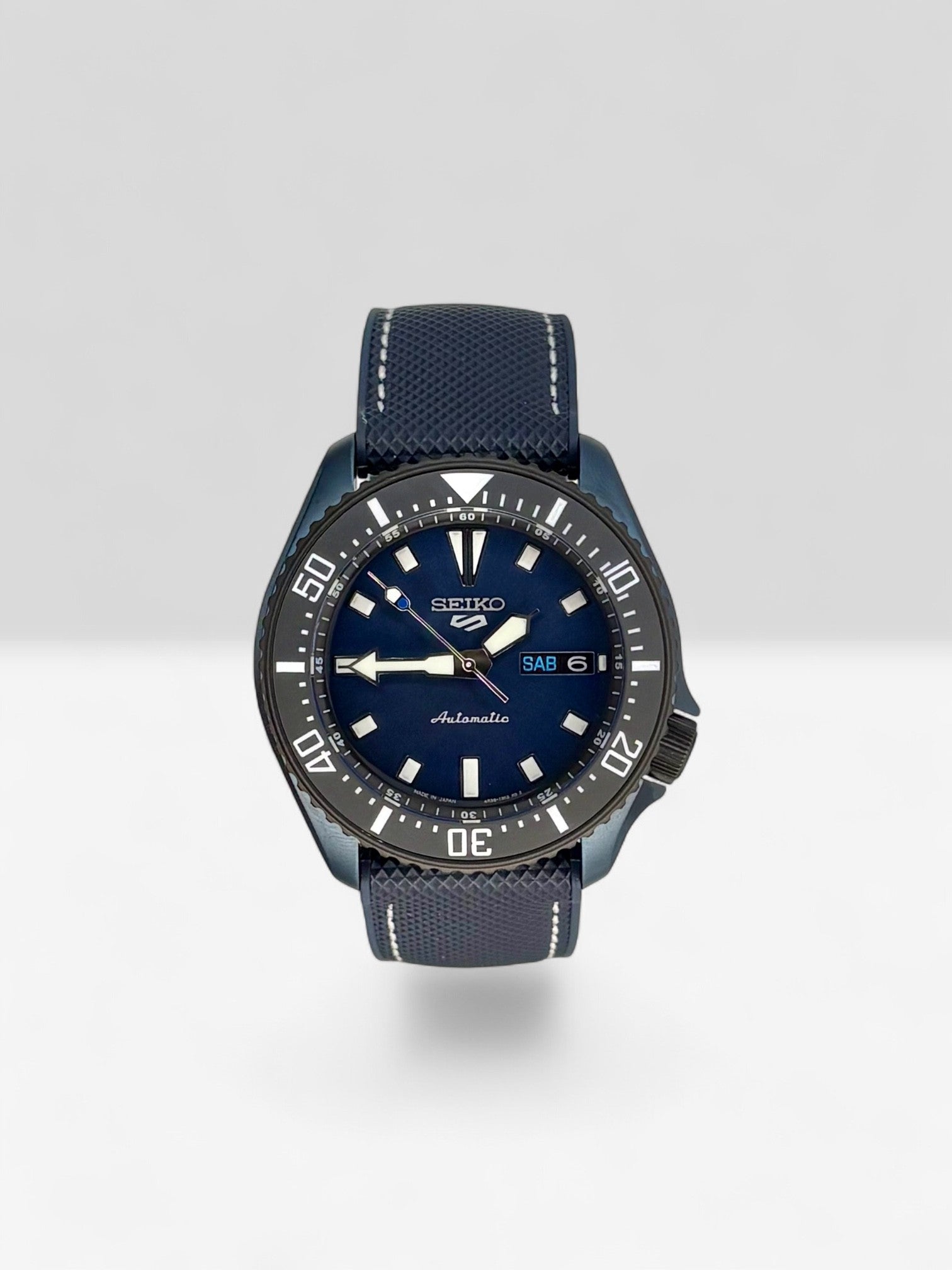 Seiko - Color Sport Bleu Marine - Modding by HORS SERIE